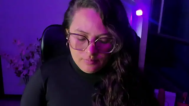 SaraThomso online show from 09/09/25, 03:28