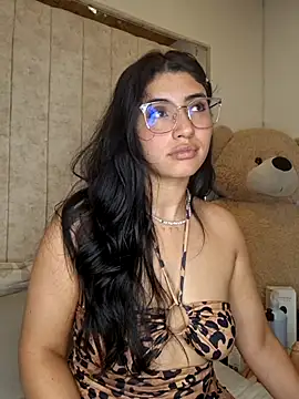 Snapshot of Danna_777_ chatting on 07/28/26, 11:04 Danna 777 online show from 07/28/26, 11:04