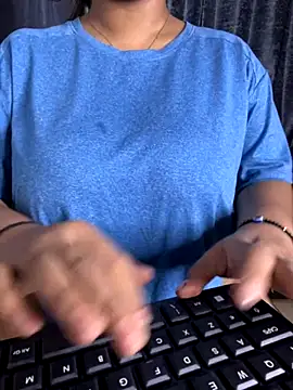 Ritu-Babe online show from 11/14/25, 05:55