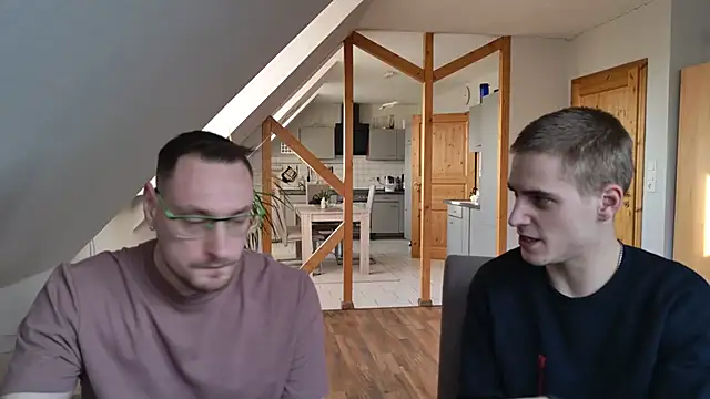 Snapshot of Relsxboy chatting on 02/03/25, 08:57 Relsxboy online show from 02/03/25, 08:57