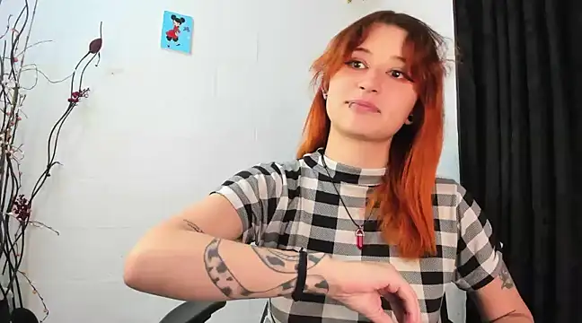 Snapshot of valent_27 chatting on 12/28/24, 05:33 valent 27 online show from 12/28/24, 05:33