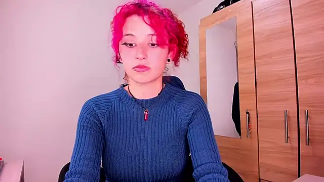 Snapshot of valent_27 chatting on 10/02/25, 02:40 valent 27 online show from 10/02/25, 02:40