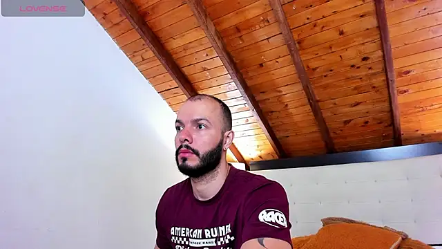 Tom Bailey online show from 09/27/25, 12:21