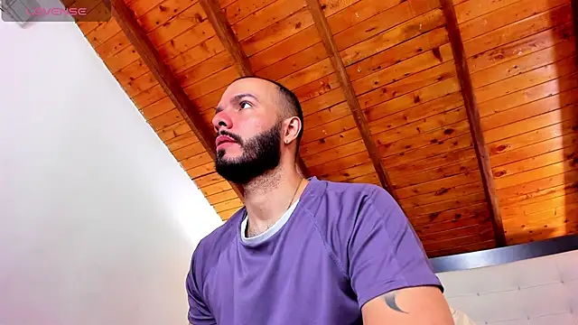 Tom Bailey online show from 11/13/25, 12:59