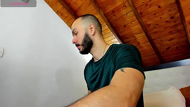 Tom Bailey online show from 12/04/25, 12:47