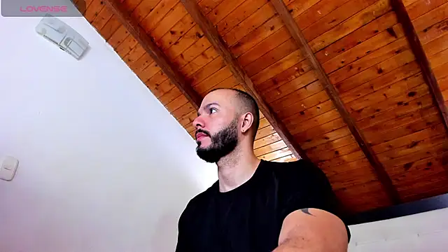 Tom Bailey online show from 12/22/25, 12:35