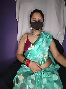 Snapshot of priya__angel chatting on 10/02/25, 03:02 priya  angel online show from 10/02/25, 03:02