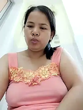 Snapshot of Lanyingxin18 chatting on 02/19/25, 10:42 Lanyingxin18 online show from 02/19/25, 10:42