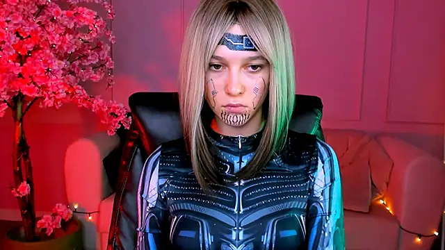 LolaLemona online show from 12/15/24, 10:28