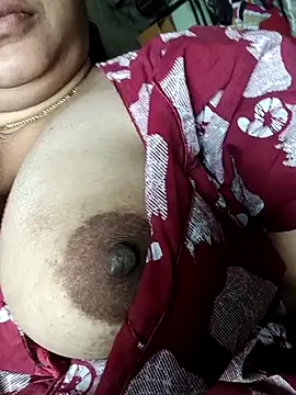 cuteyqueen online show from 01/05/25, 03:11