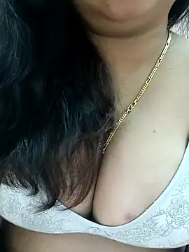 cuteyqueen online show from 01/07/25, 06:48