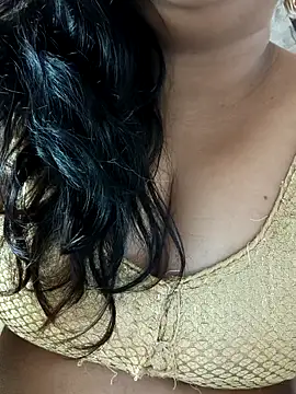 cuteyqueen online show from 02/05/25, 05:41