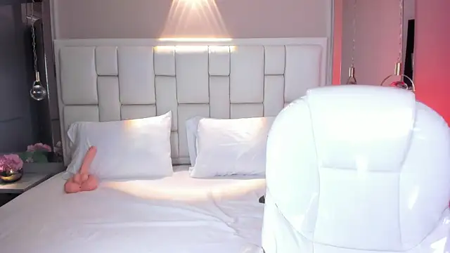 JessyEvans online show from 12/18/25, 07:31