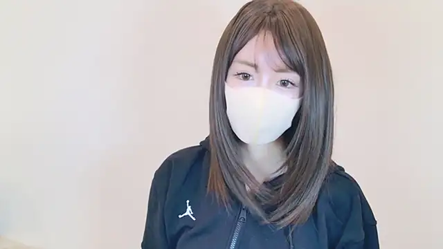 Snapshot of xx_natsumegu_xx chatting on 03/15/25, 12:04 xx natsumegu xx online show from 03/15/25, 12:04