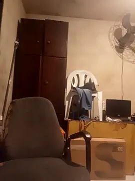 Claudiop2061 online show from 09/28/25, 05:40