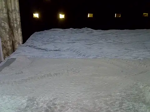 Its tyra online show from 10/22/25, 05:34