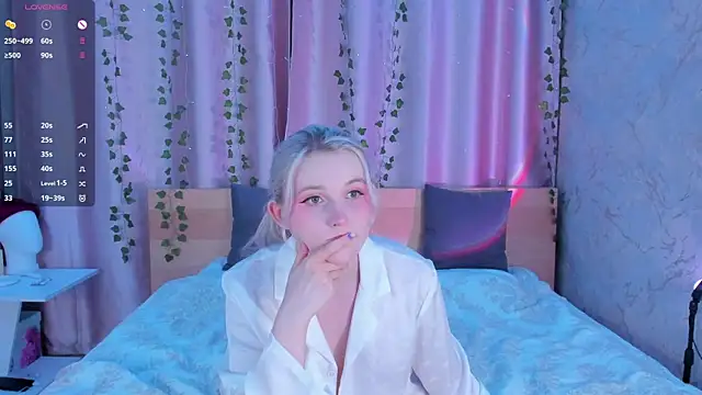 SweeteRose Royce online show from 12/01/24, 04:29