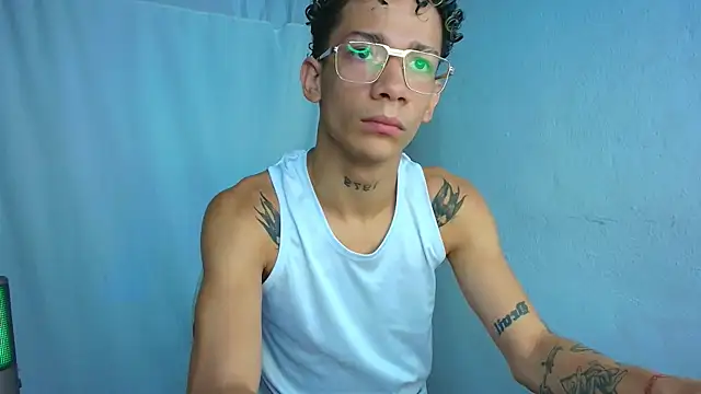 Snapshot of mateodeamjo chatting on 04/23/26, 04:24 mateodeamjo online show from 04/23/26, 04:24