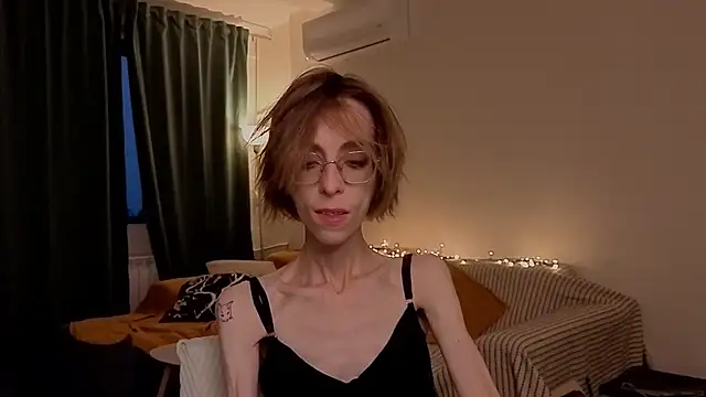 amber quell here online show from 02/07/26, 04:11