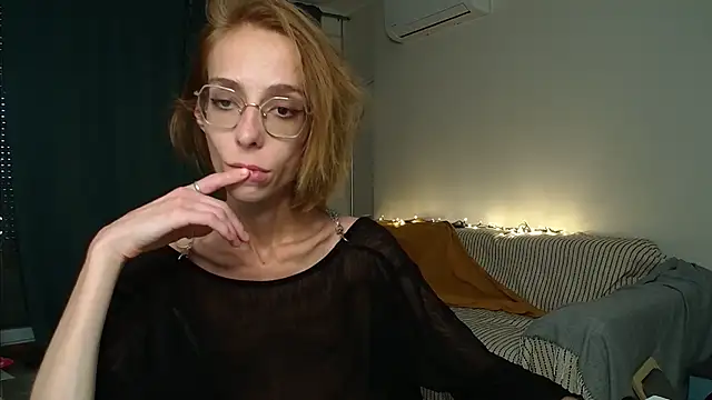Snapshot of amber_quell_here chatting on 05/30/26, 03:53 amber quell here online show from 05/30/26, 03:53