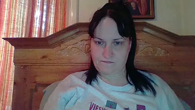  squirty cum lady  online show from 04/18/26, 12:20