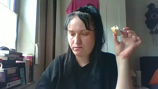 Snapshot of _squirty_cum_lady_ chatting on 06/14/26, 07:10 squirty cum lady online show from 06/14/26, 07:10