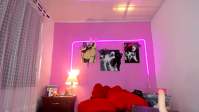 Niki Fox111 online show from 03/09/25, 07:15