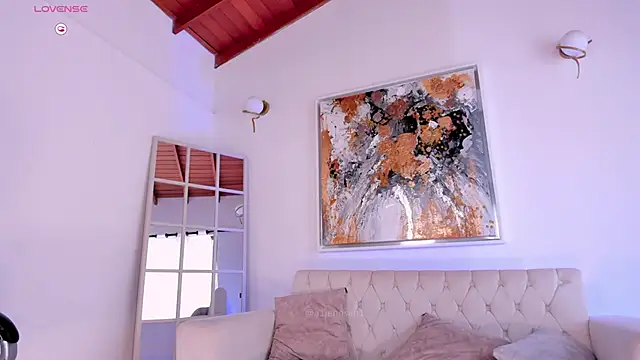 AllyJensen online show from 04/01/26, 01:41