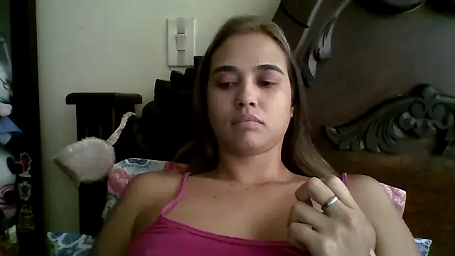 trianabell online show from 09/19/25, 05:46