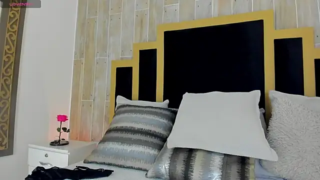 Snapshot of TamyHoney chatting on 02/16/25, 11:48 TamyHoney online show from 02/16/25, 11:48