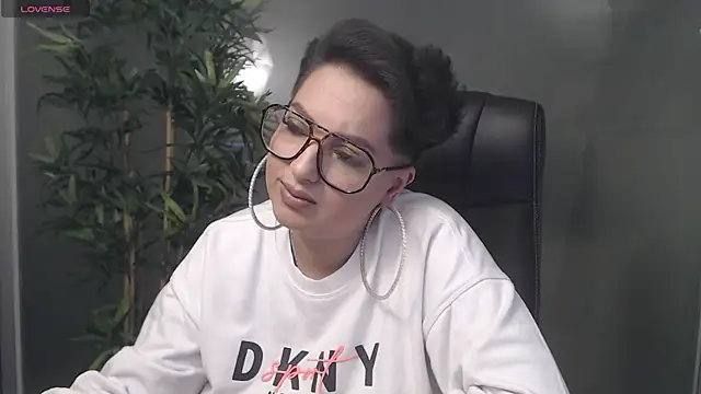 BustyAllyy online show from 02/09/25, 01:55