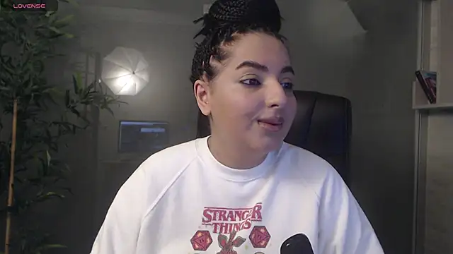 BustyAllyy online show from 10/05/25, 01:09