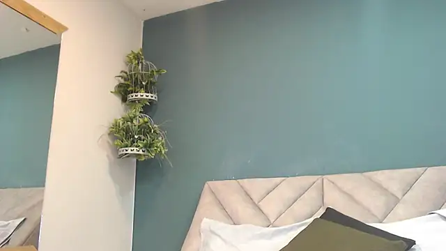 SharisWillian online show from 02/12/26, 03:34