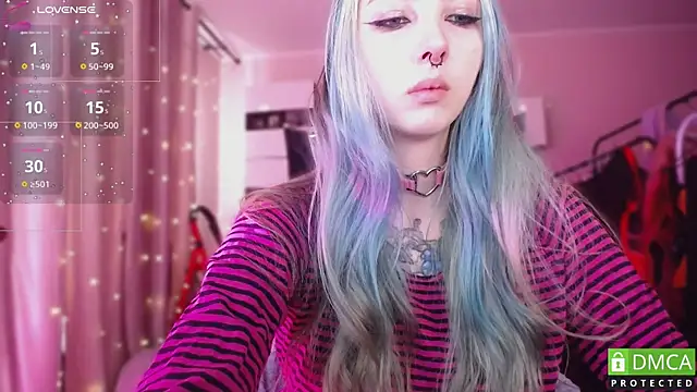 JustMeowGirl online show from 04/10/26, 06:07