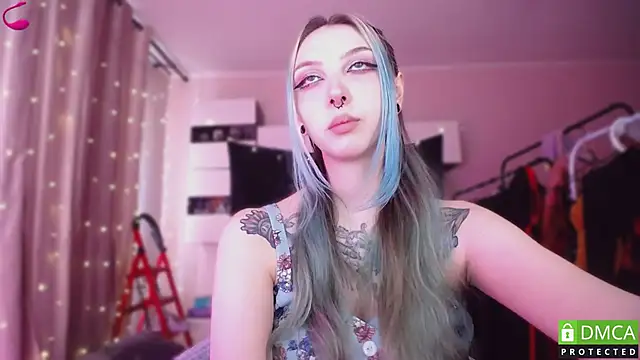 JustMeowGirl online show from 04/11/26, 06:18