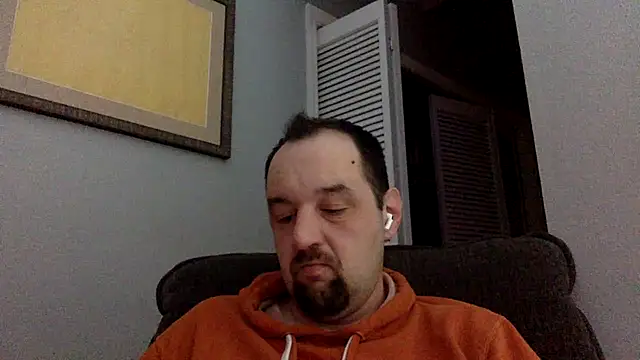 Snapshot of Kink_Master_Daddy chatting on 04/02/26, 10:57 Kink Master Daddy online show from 04/02/26, 10:57