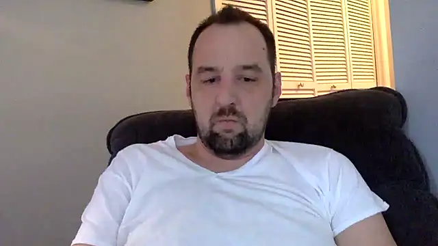 Snapshot of Kink_Master_Daddy chatting on 04/22/26, 12:46 Kink Master Daddy online show from 04/22/26, 12:46