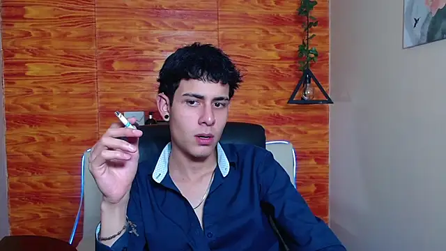 Snapshot of Bastiaan_28 chatting on 01/19/25, 07:25 Bastiaan 28 online show from 01/19/25, 07:25