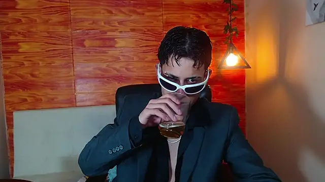 Snapshot of Bastiaan_28 chatting on 03/04/25, 09:07 Bastiaan 28 online show from 03/04/25, 09:07