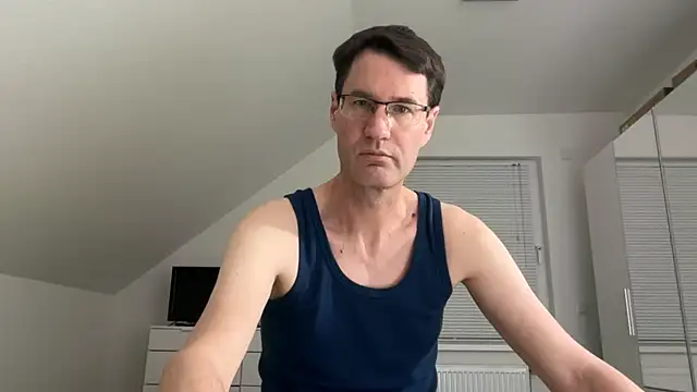 zxzx cam1 online show from 03/06/26, 04:25