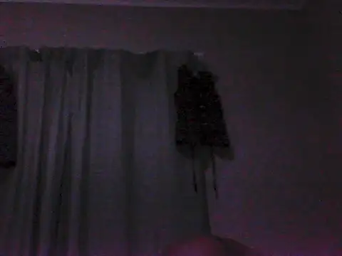 Snapshot of YIKHOKONK chatting on 05/26/26, 08:27 YIKHOKONK online show from 05/26/26, 08:27