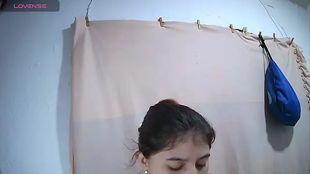 lynieh- online show from 03/23/26, 08:57