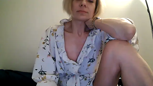 anechka1 online show from 02/26/25, 11:48