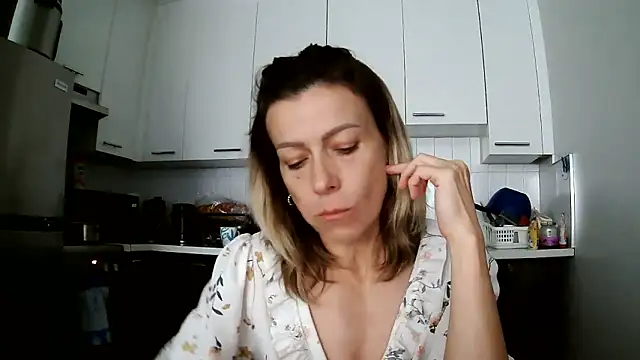Snapshot of anechka1 chatting on 06/07/26, 02:43 anechka1 online show from 06/07/26, 02:43