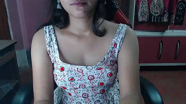 Angel Alison  online show from 10/27/25, 06:12