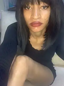 Snapshot of GoddessVee chatting on 01/28/25, 03:57 GoddessVee online show from 01/28/25, 03:57