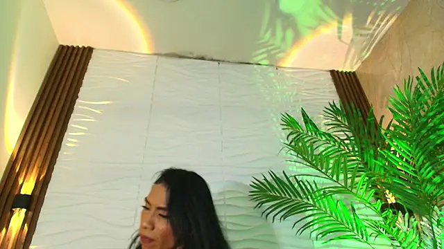 kimberly Gonzalez1 online show from 11/12/25, 08:52