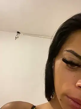 canderodrig777 online show from 01/11/25, 01:32