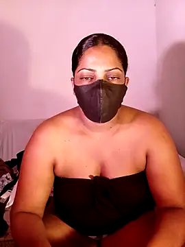 Snapshot of Kim_kardashia1 chatting on 06/11/26, 01:05 Kim kardashia1 online show from 06/11/26, 01:05