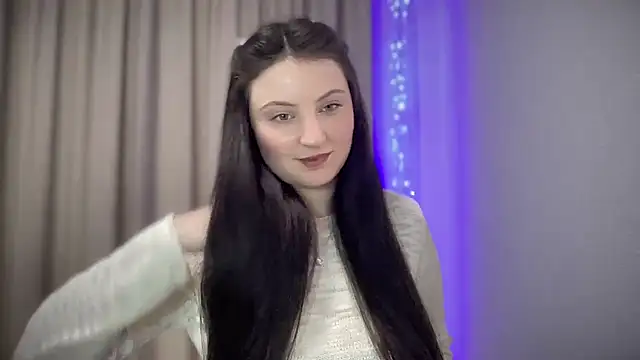 Snapshot of LocaAlis chatting on 02/15/25, 12:33 LocaAlis online show from 02/15/25, 12:33